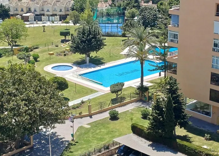 Acogedor Con Vistas Al Mar Y Montana Torremolinos