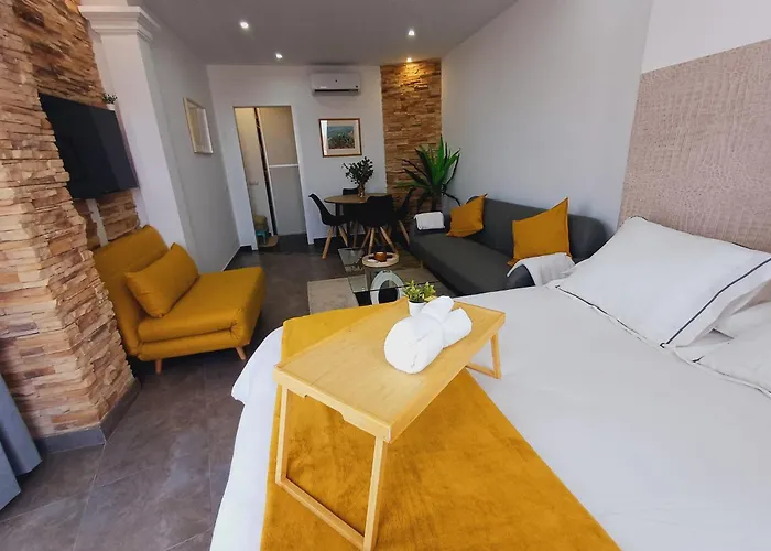 Acogedor Con Vistas Al Mar Y Montana *