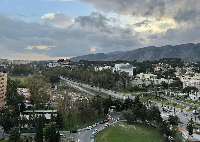Acogedor Con Vistas Al Mar Y Montana * Torremolinos