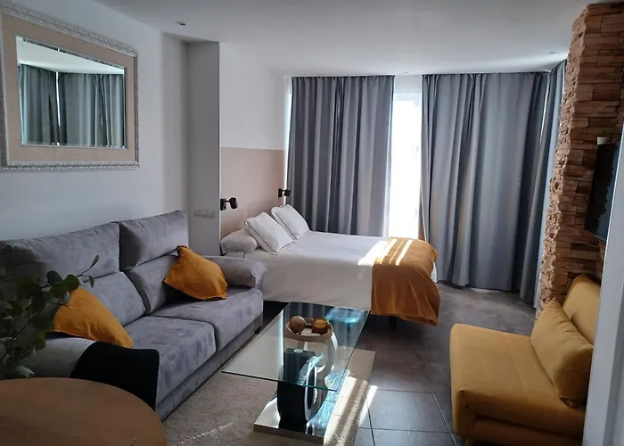 Acogedor Con Vistas Al Mar Y Montana Apartament